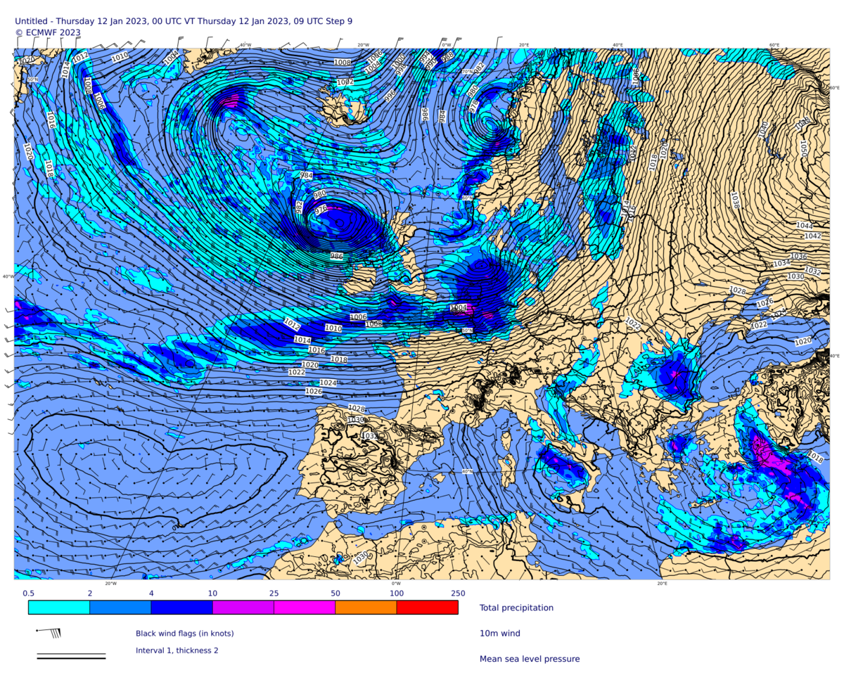Prévisions météorologiques calculées par le modèle du Centre européen pour les prévisions météorologiques à moyen terme (ou CEPMMT) montrant la zone de pluie et les vents forts de la tempête (crédits : CEPMMT).